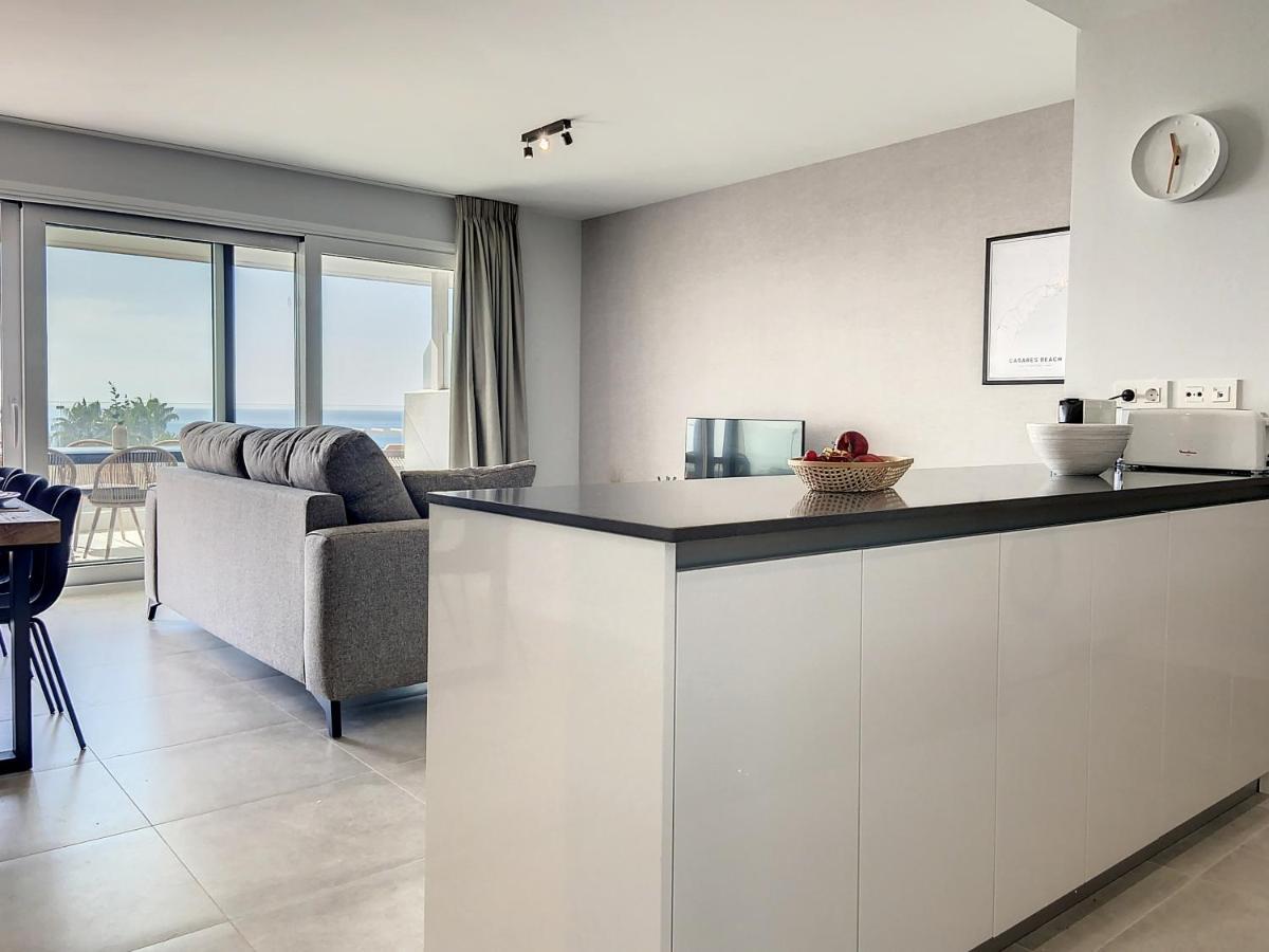 Via Celere 2330 Sea View Apartment Касарес Экстерьер фото